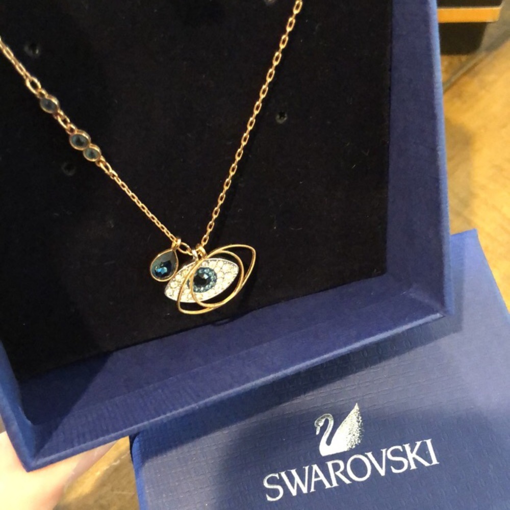 Swarovski Necklace- Miranda Kerr collection